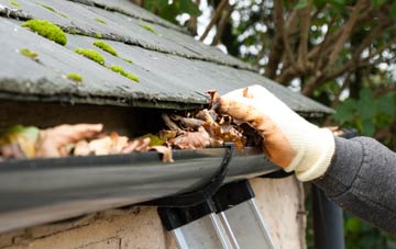 gutter cleaning Camas Luinie, Highland