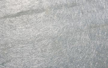 Camas Luinie laminate fibreglass or shingles?